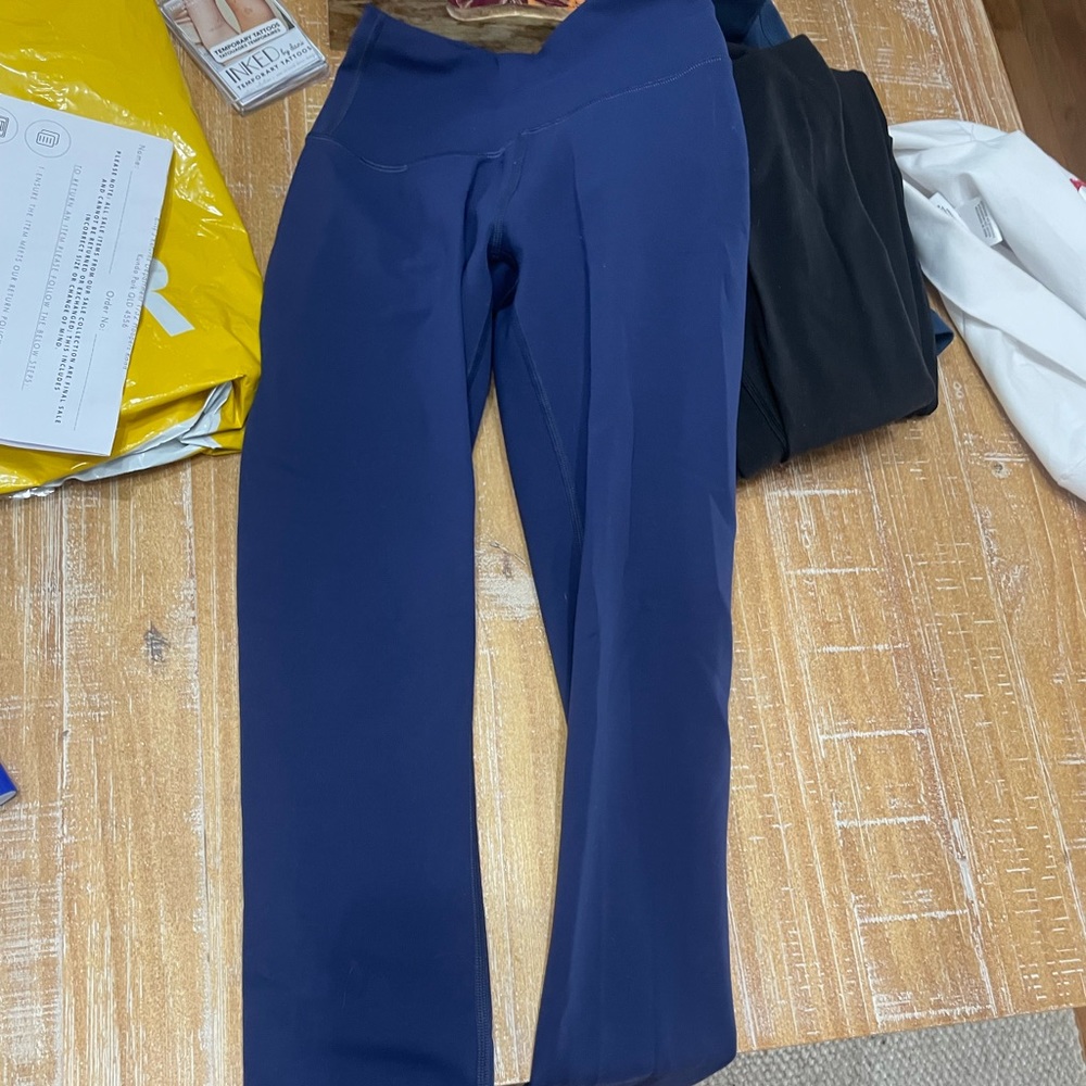 Align Lululemon Blue 25 in leggings size 2